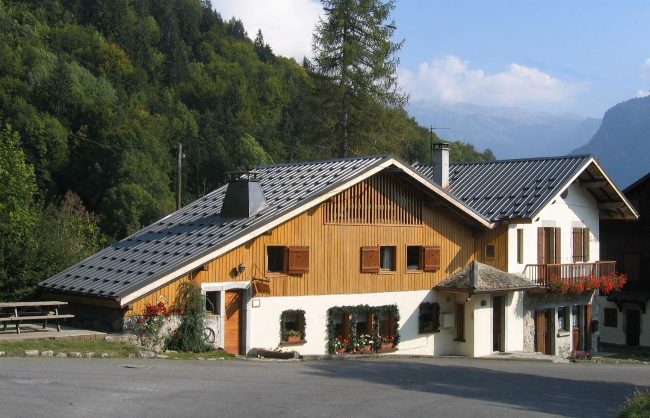 Gite Des Moulins Samoëns Dış mekan fotoğraf