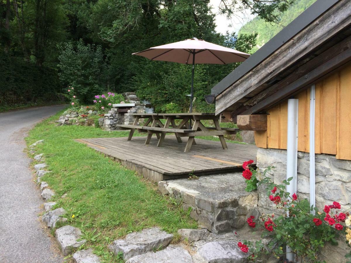 Gite Des Moulins Samoëns Dış mekan fotoğraf